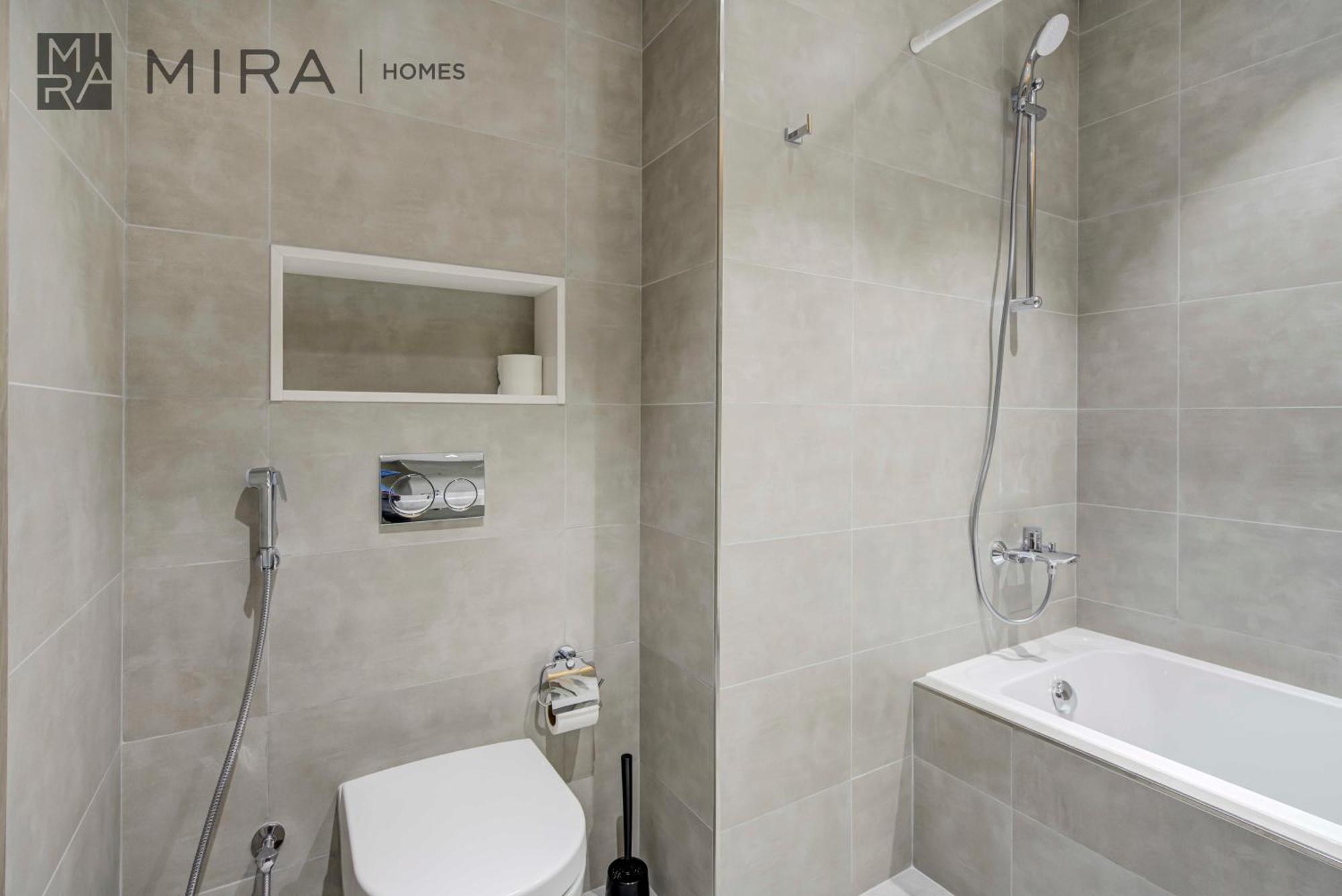 Apartment Mira Homes - Fully Furnished With Pool Access